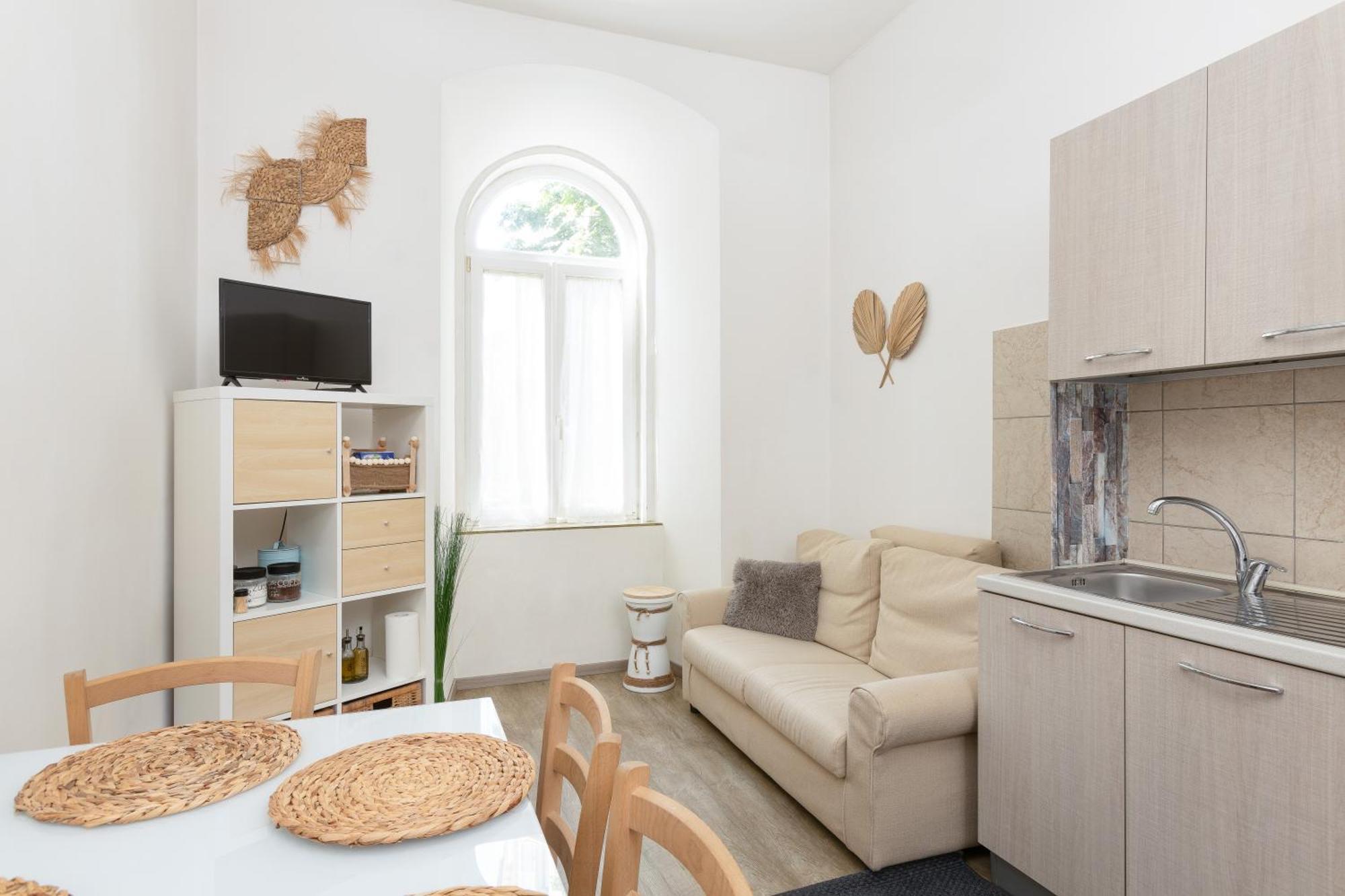 XX Settembre Apartment Trieste Ngoại thất bức ảnh